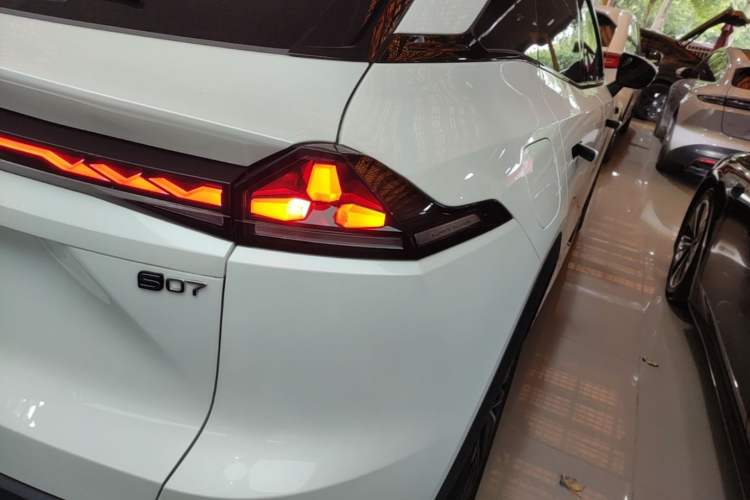 Used Deepal S07 2026 Model 300Ultra Huawei Qiankun ADS SE Edition Right Rear Taillight