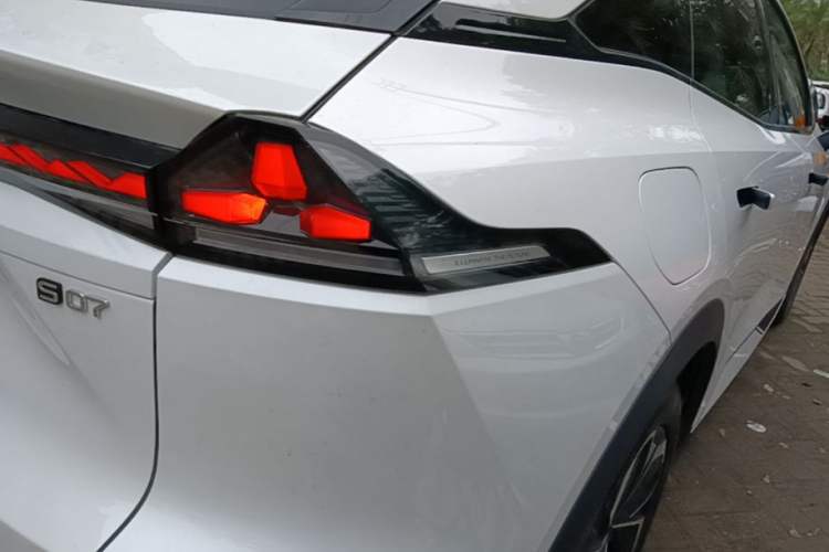 Used Deepal S07 2026 230Ultra with Huawei Qiankun ADS SE Edition Right Rear Taillight