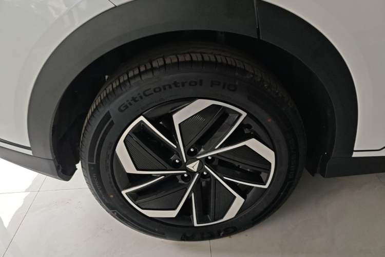 Used Deepal S07 2026 230Ultra with Huawei Qiankun ADS SE Edition Right Rear Wheel Hub