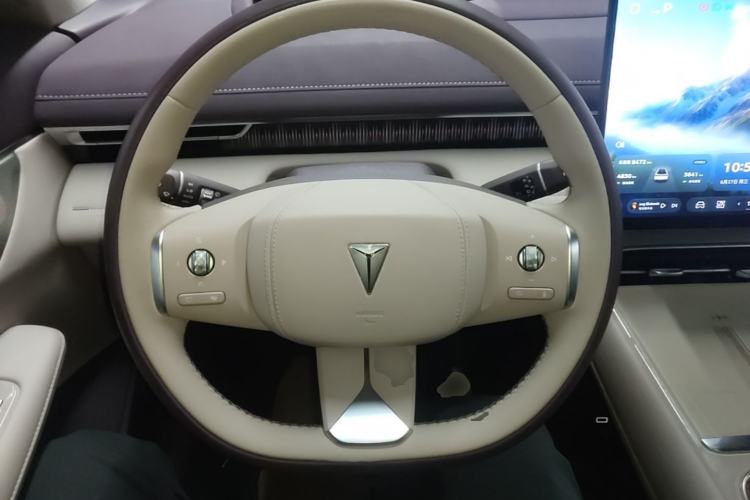 Used Deepal S07 2026 230Ultra with Huawei Qiankun ADS SE Edition Steering Wheel