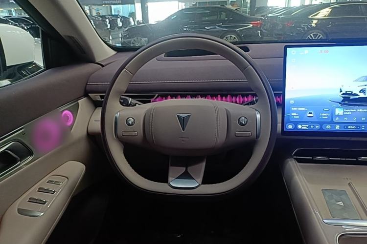 Used Deepal S07 2026 230Ultra with Huawei Qiankun ADS SE Edition Steering Wheel