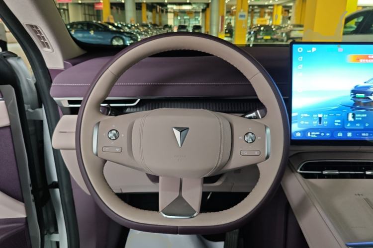 Used Deepal S07 2026 230Ultra with Huawei Qiankun ADS SE Edition Steering Wheel