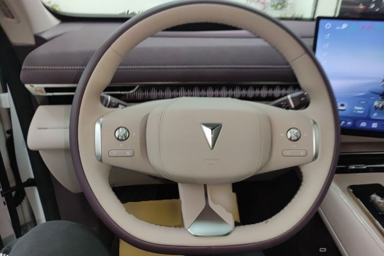 Used Deepal S07 2026 230Ultra with Huawei Qiankun ADS SE Edition Steering Wheel