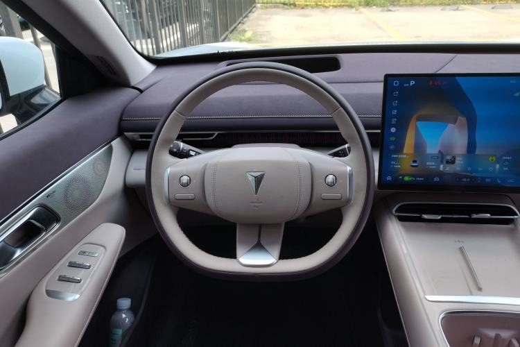 Used Deepal S07 2026 230Ultra with Huawei Qiankun ADS SE Edition Steering Wheel