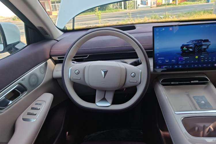 Used Deepal S07 2026 230Ultra with Huawei Qiankun ADS SE Edition Steering Wheel
