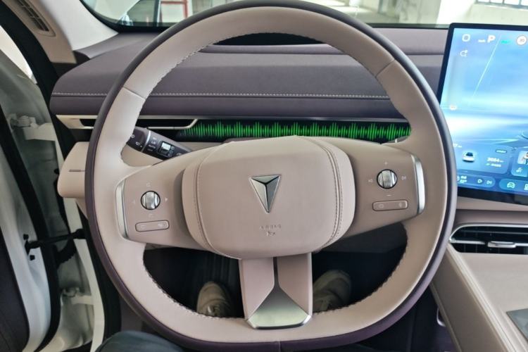 Used Deepal S07 2026 230Ultra with Huawei Qiankun ADS SE Edition Steering Wheel
