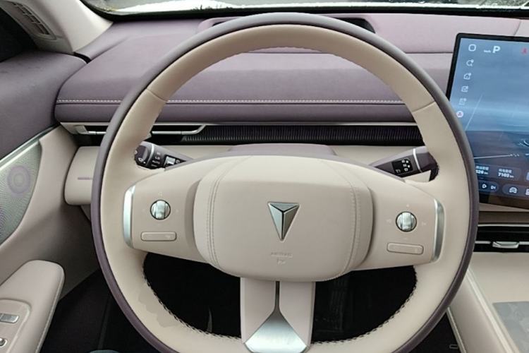 Used Deepal S07 2026 230Ultra with Huawei Qiankun ADS SE Edition Steering Wheel