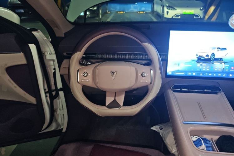 Used Deepal S07 2026 Model 550Ultra Huawei Qiankun ADS SE Edition Steering Wheel
