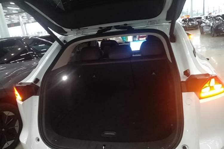 Used Deepal S07 2026 230Ultra with Huawei Qiankun ADS SE Edition Trunk
