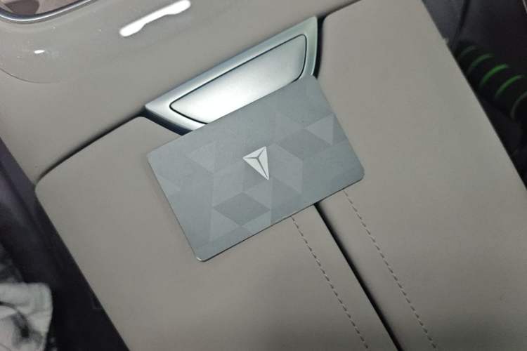 Used Deepal S07 2026 230Ultra with Huawei Qiankun ADS SE Edition Vehicle Key