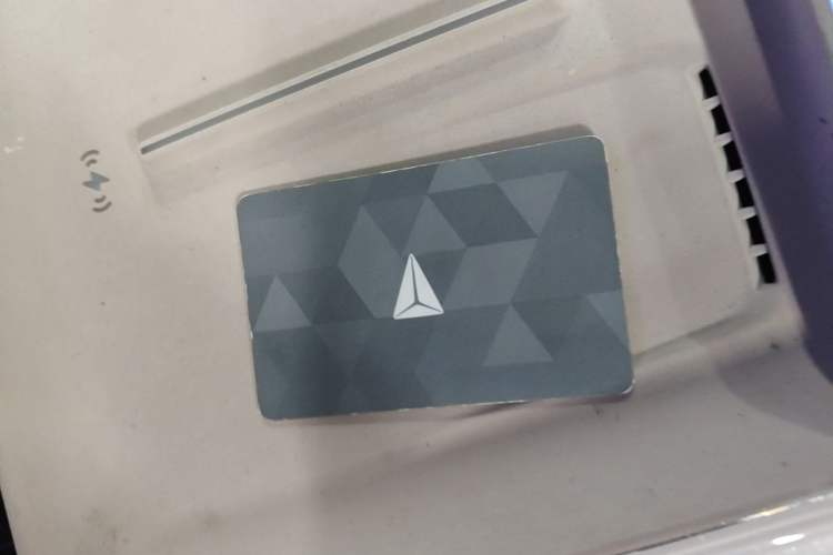 Used Deepal S07 2026 230Ultra with Huawei Qiankun ADS SE Edition Vehicle Key