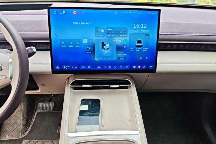 Used Deepal S07 2026 230Ultra with Huawei Qiankun ADS SE Edition Audio And AC Panel