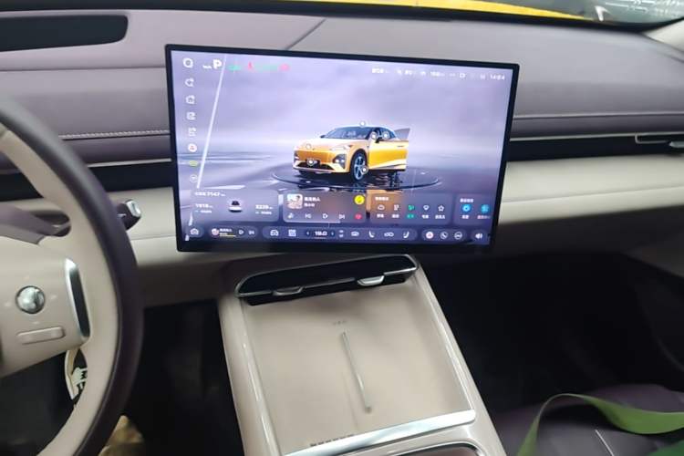 Used Deepal S07 2026 230Ultra with Huawei Qiankun ADS SE Edition Audio And AC Panel