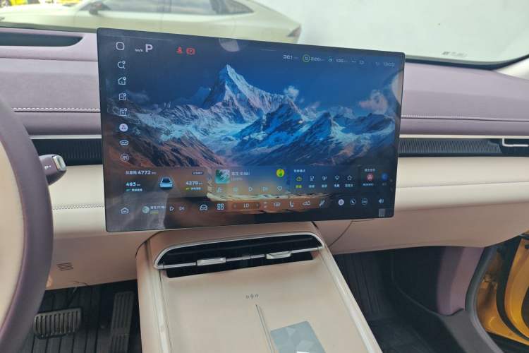 Used Deepal S07 2026 230Ultra with Huawei Qiankun ADS SE Edition Audio And AC Panel