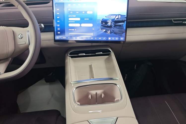 Used Deepal S07 2026 230Ultra with Huawei Qiankun ADS SE Edition Audio And AC Panel