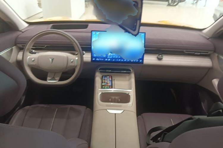 Used Deepal S07 2026 230Ultra with Huawei Qiankun ADS SE Edition Center Console