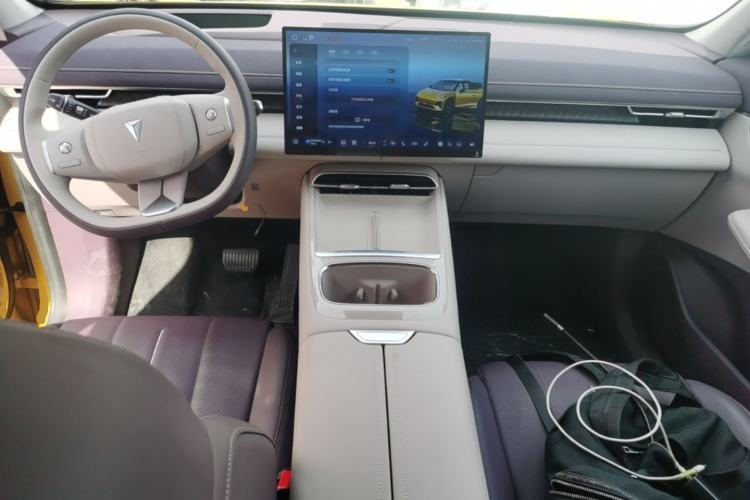 Used Deepal S07 2026 230Ultra with Huawei Qiankun ADS SE Edition Center Console