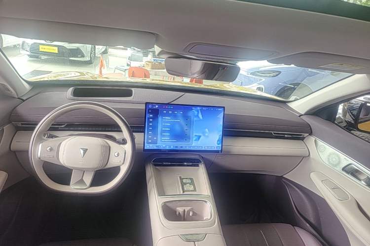 Used Deepal S07 2026 230Ultra with Huawei Qiankun ADS SE Edition Center Console