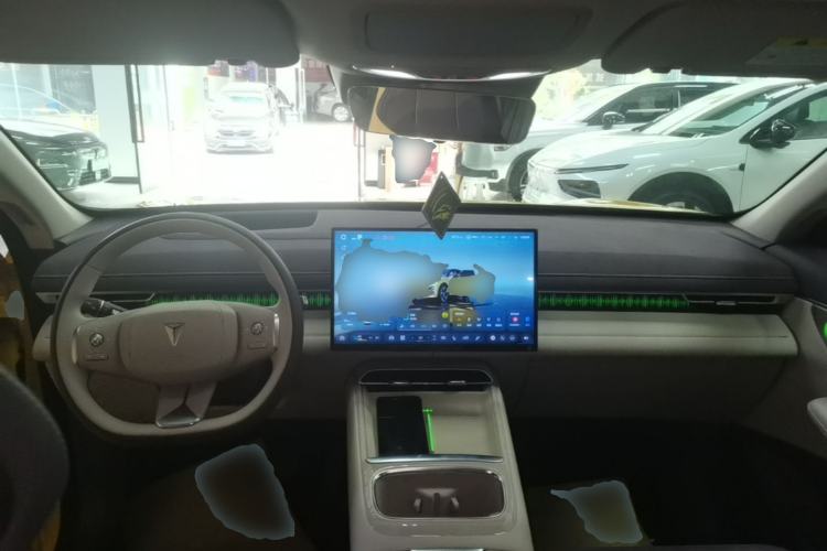 Used Deepal S07 2026 230Ultra with Huawei Qiankun ADS SE Edition Center Console