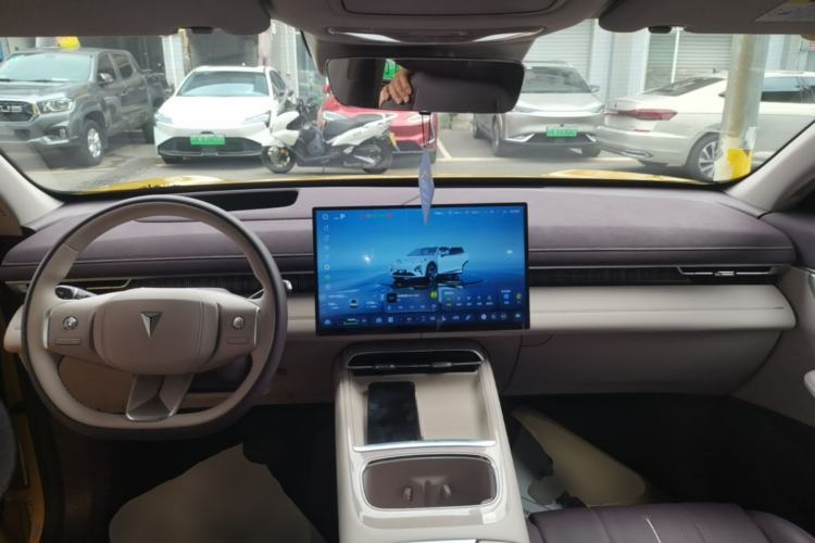 Used Deepal S07 2026 230Ultra with Huawei Qiankun ADS SE Edition Center Console