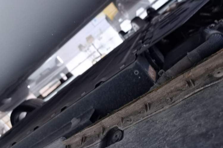 Used Deepal S07 2026 230Ultra with Huawei Qiankun ADS SE Edition Chassis Front Left