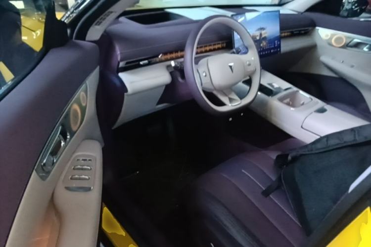Used Deepal S07 2026 230Ultra with Huawei Qiankun ADS SE Edition Driver Seat