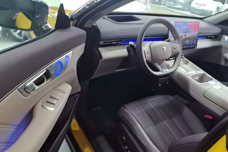 Used Deepal S07 2026 230Ultra with Huawei Qiankun ADS SE Edition Driver Seat