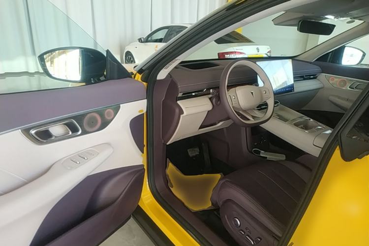 Used Deepal S07 2026 230Ultra with Huawei Qiankun ADS SE Edition Driver Seat