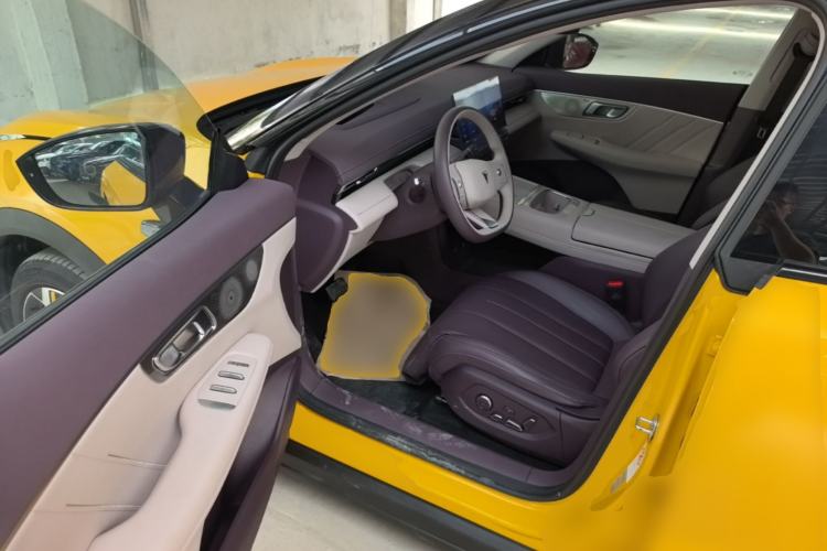 Used Deepal S07 2026 230Ultra with Huawei Qiankun ADS SE Edition Driver Seat