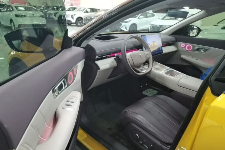 Used Deepal S07 2026 230Ultra with Huawei Qiankun ADS SE Edition Driver Seat