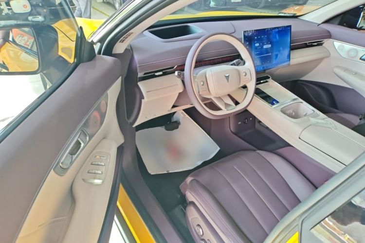 Used Deepal S07 2026 230Ultra with Huawei Qiankun ADS SE Edition Driver Seat