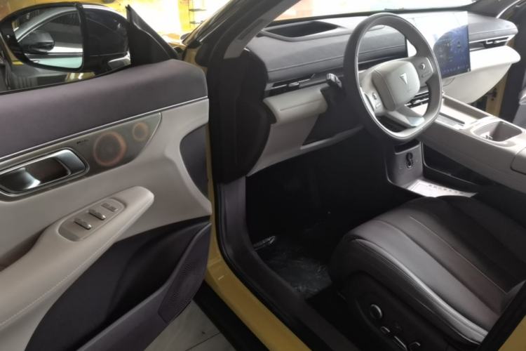Used Deepal S07 2026 230Ultra with Huawei Qiankun ADS SE Edition Driver Seat