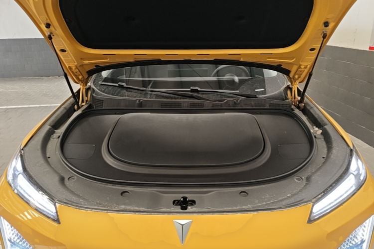 Used Deepal S07 2026 230Ultra with Huawei Qiankun ADS SE Edition Engine Bay