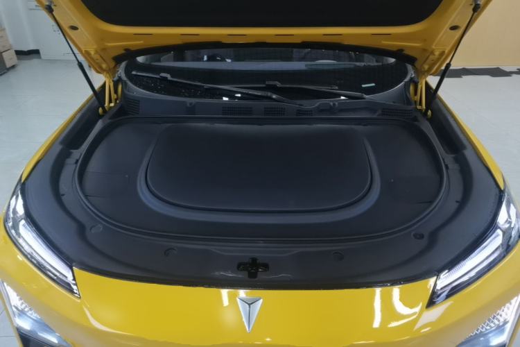 Used Deepal S07 2026 230Ultra with Huawei Qiankun ADS SE Edition Engine Bay