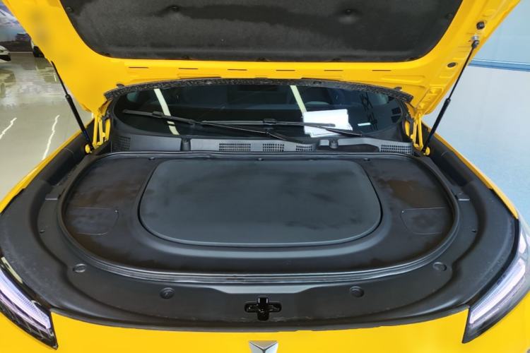Used Deepal S07 2026 230Ultra with Huawei Qiankun ADS SE Edition Engine Bay