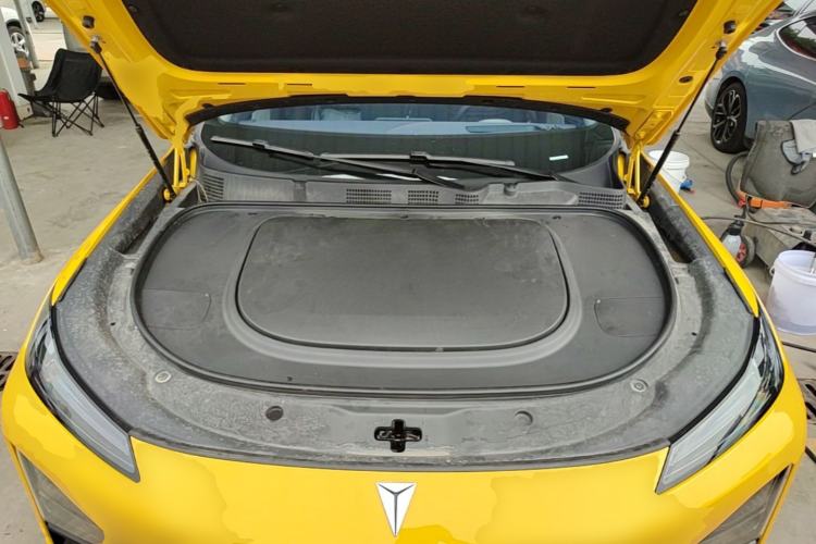 Used Deepal S07 2026 230Ultra with Huawei Qiankun ADS SE Edition Engine Bay