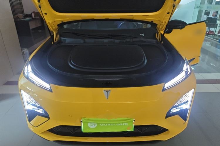 Used Deepal S07 2026 230Ultra with Huawei Qiankun ADS SE Edition Engine Bay