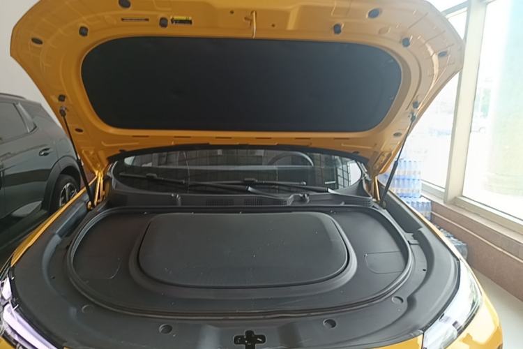 Used Deepal S07 2026 230Ultra with Huawei Qiankun ADS SE Edition Engine Bay