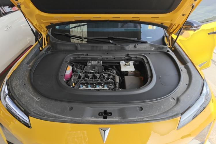 Used Deepal S07 2026 230Ultra with Huawei Qiankun ADS SE Edition Engine Bay