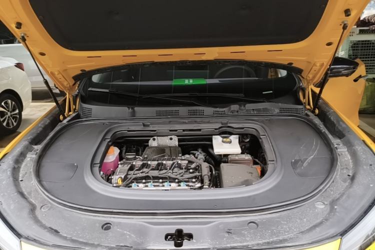 Used Deepal S07 2026 230Ultra with Huawei Qiankun ADS SE Edition Engine Bay