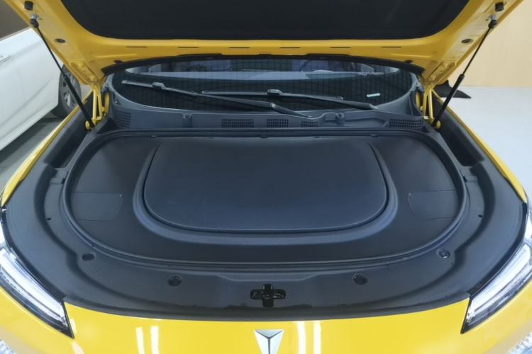 Used Deepal S07 2026 230Ultra with Huawei Qiankun ADS SE Edition Engine Bay