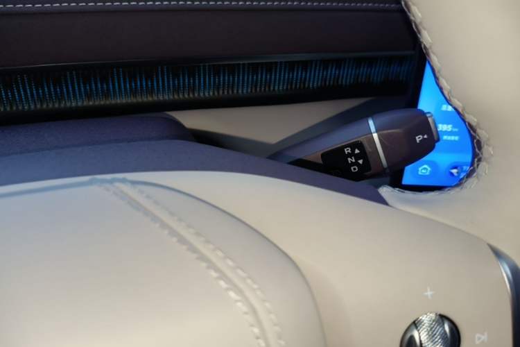 Used Deepal S07 2026 230Ultra with Huawei Qiankun ADS SE Edition Gear Lever