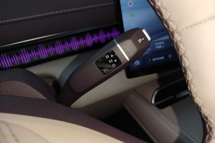 Used Deepal S07 2026 230Ultra with Huawei Qiankun ADS SE Edition Gear Lever