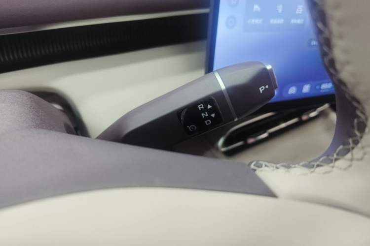 Used Deepal S07 2026 230Ultra with Huawei Qiankun ADS SE Edition Gear Lever