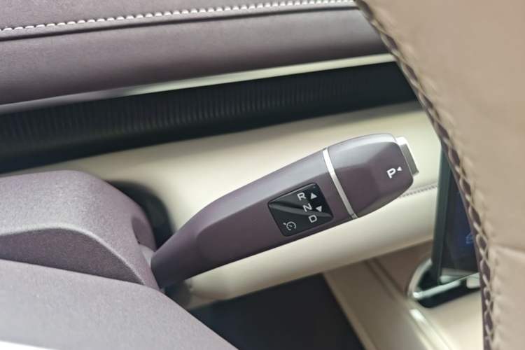 Used Deepal S07 2026 230Ultra with Huawei Qiankun ADS SE Edition Gear Lever