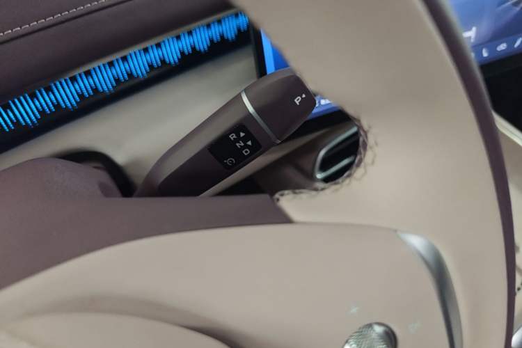 Used Deepal S07 2026 230Ultra with Huawei Qiankun ADS SE Edition Gear Lever