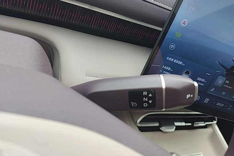 Used Deepal S07 2026 230Ultra with Huawei Qiankun ADS SE Edition Gear Lever