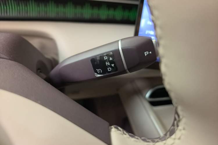 Used Deepal S07 2026 230Ultra with Huawei Qiankun ADS SE Edition Gear Lever