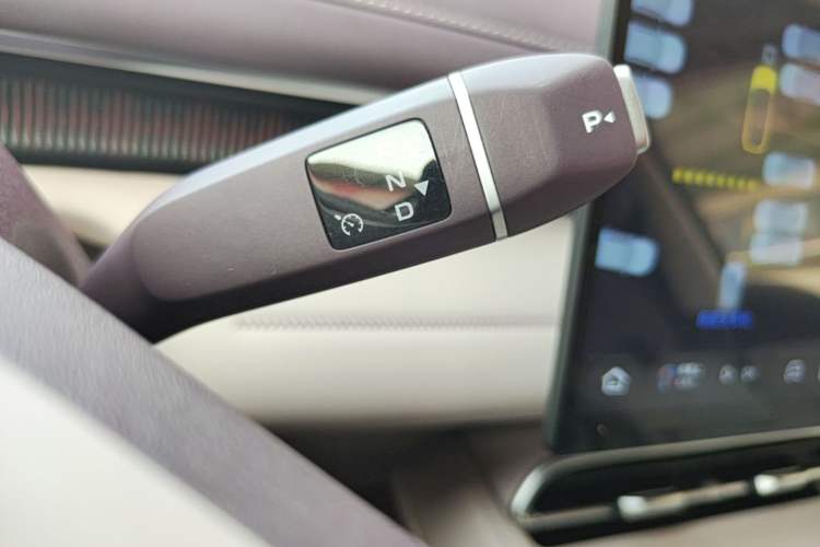 Used Deepal S07 2026 230Ultra with Huawei Qiankun ADS SE Edition Gear Lever
