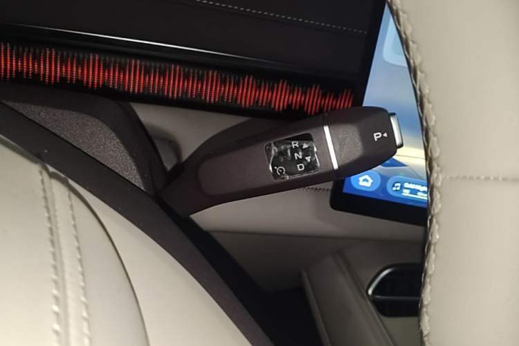Used Deepal S07 2026 230Ultra with Huawei Qiankun ADS SE Edition Gear Lever